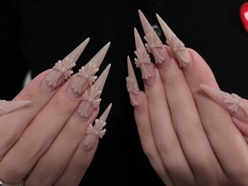 【パラジェル/フィルイン取扱店】nail atelier momomame銀座の写真/【銀座エリア】自爪の長さが短い方や派手なデザインが好きな方は、チップの長さだしで理想のネイルを実現☆