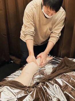 ファンデ 新高円寺(found)の写真/《男性セラピスト担当》男性特有のガチガチ筋肉を強圧で深部まで解放！極上のデトックスオイルで心身回復◎