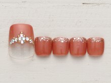 ノーネイル 熊谷(NO NAIL KUMAGAYA)/ティアラビジュー ￥4990