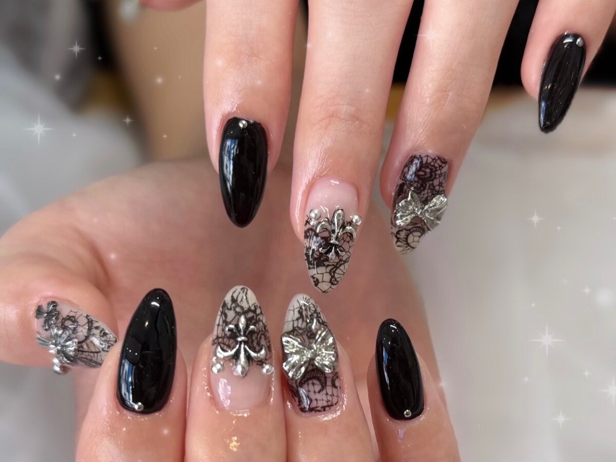 限定ネイルチップ 冬ネイル 黒ネイル レースネイル 黒薔薇