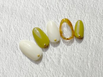 エストリブレ(estLivre)/囲みべっ甲ネイル