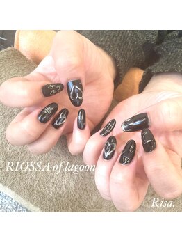 リオッサ オブ ラグーン(RIOSSA of Lagoon)/お絵描き風×黒