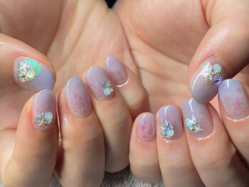 ミリ(mili)/涼し気カラーグラデーション