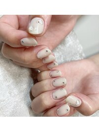 アイボリーカラー