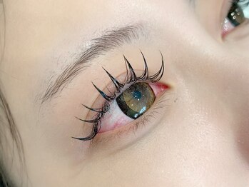 パルフェ(Parfait Eyelash Nail Salon)/人気の束感エクステ♪