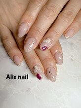 アリーネイル(Alie nail)/