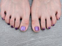 フットネイルもお任せください。