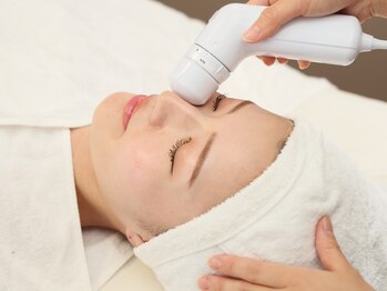 リアン(Lien)/50倍スコープで、毛穴診断