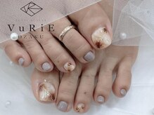 ヴリエ 小作店(VURIE)/フット　ニュアンスネイル 