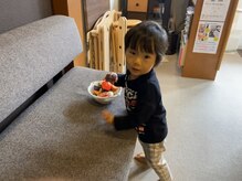 子育てママの整体サロン/施術中のお子様の様子