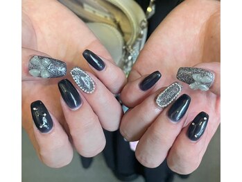 ピュアアンドリッチネイルサロン(Pure&Rich Nail Salon)/