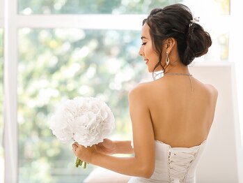 エントテ(en to Te)の写真/挙式の日から逆算して。写真に残るお顔も後ろ姿も、最高に美しい花嫁姿へ。本気で向き合うトータルケア