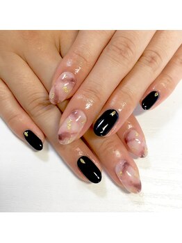 テラックス/ネイビー秋ネイル