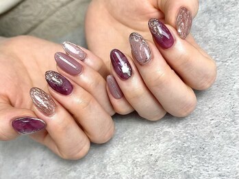 ネイル マックスケリー 大阪梅田(MAXKELLY)/オフ無料♪ＨＡＮＤ90分アート☆