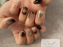 リーフ(Leaf)/黒ニュアンス