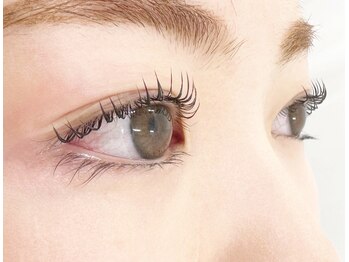 プティナ/ビューラー式まつ毛パーマ