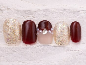 ネイルメゾン 渋谷店(NAIL MAISON)/冬リボンシルバーラメ￥4800