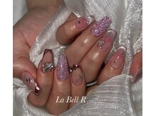 ラヴェル アール(La Bell R)/アシメで春ネイル