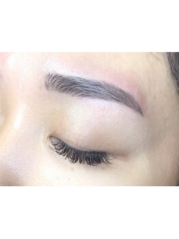 アイブロウメニューがあるサロン