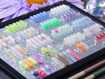 Ego.nail atelierの写真/【北綾瀬|アクリルスカルプ長さだし】爪の補強から華やかなロングネイルまで、アクリルと高い技術力で対応