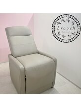 ブローチ バイ ラブカール(brooch by love curl)/＊施術ベット