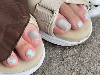 オハイ アリイ(Ohai Ali’i)の写真/足先までのお手入れで気分も女子力もUP♪思わず触りたくなるつるつる角質ケアも◎
