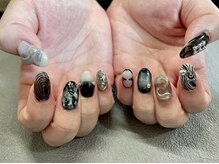 ネイルサロン ブリリアント(Nail Salon Brilliant)/白×黒