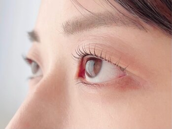ニーナ 恵比寿(nina)の写真/濃く長いまつ毛へ【アミノ酸まつげパーマ】カラーマスカラが映える♪