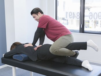 Rストレッチ 北大路店/ストレッチ店ならではの腰ほぐし