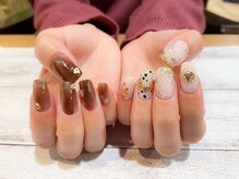 ネイルアルケー(Nail ARCHE)/アシンメトリー×ニュアンス