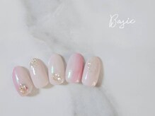 ベーシック ネイルウィザードアカデミー 麻布十番店(Basic×NailWizardAcademy)/9月厳選４種トレンドデザイン1