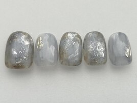 くすみブルーニュアンス