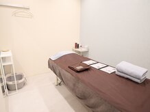 リトリートハリ 大阪梅田院(Re:treat HARi)の雰囲気（10:00～22:00までの営業◎眼精疲労/小顔/美容鍼灸）