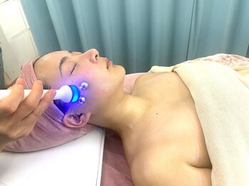 肌活の写真/小顔実感◎首肩・デコルテまで徹底ケア☆ラジオ波×カッサでフェイスライン美人へ