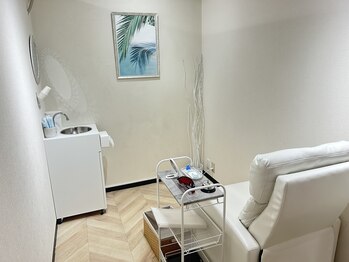 ホワイトニングショップ 甲府店/店内風景3