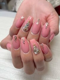 トレンドネイル