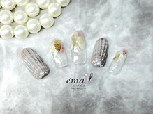 7月限定プレザンスネイル『貝殻』ケア/マッサージ込7,500円