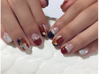 ラズネイル(RUZ'S NAIL)/