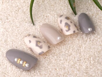 フリル(FRILL)/大人上品ネイル☆初回¥9400