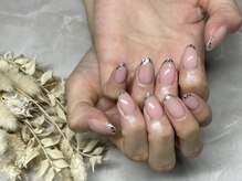 セブン ネイル(7 nail)/ガラスフレンチ