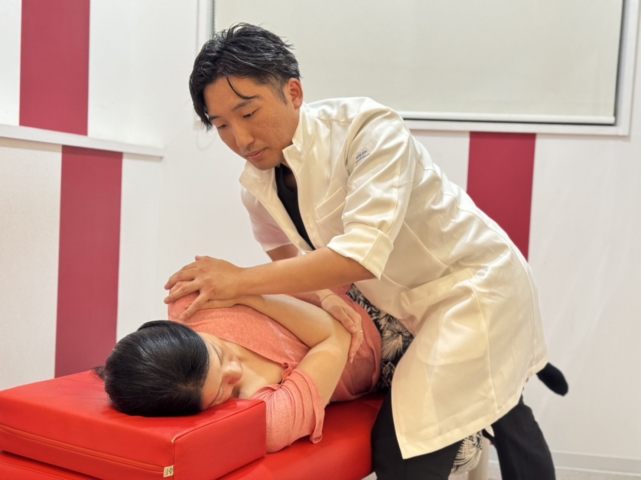 ダイエットサロンの写真/本当に?食べると痩せるのコラボ企画!DNAが全て教えてくれる【食べながら体質に革命】初回体験をご用意◎