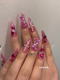 派手ネイル×ピンクアート