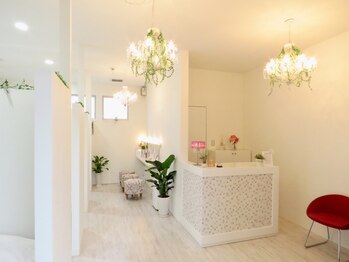 まつ毛エクステ専門サロン マドモア 大津店/お店の中も可愛い☆