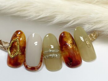 ネイルルームシャイン/