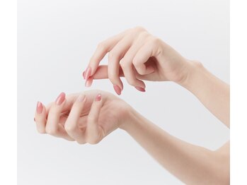 まるで自爪！？美爪ネイルチップ