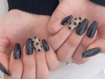 【chihoriネイル】宝石ネイル