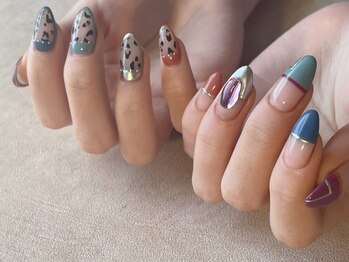 スリーラッシュアンドエルフネイル 下上津役店(threelash&elf.nail)/アシンメトリー/パラジェル