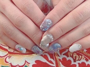 アーラ バイ ヴィアルーチェ(aLa by VIALUCE)の写真/★全国ゴールドサロン2年連続受賞！カスタマイズ可能なチップ★成人式・結婚式などハレ日がさらに特別に♪