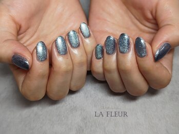 ラ フルール(La Fleur)/magnet one color ◆ La Fleur