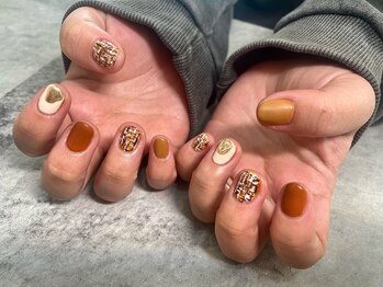 ウルオイネイル(uruoi nail)/